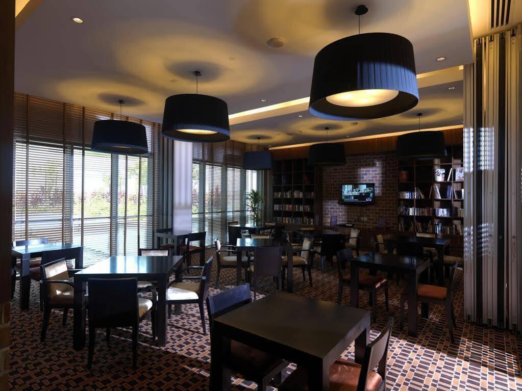 Staybridge Suites Yas Island Abu Dhabi By Ihg Bagian luar foto